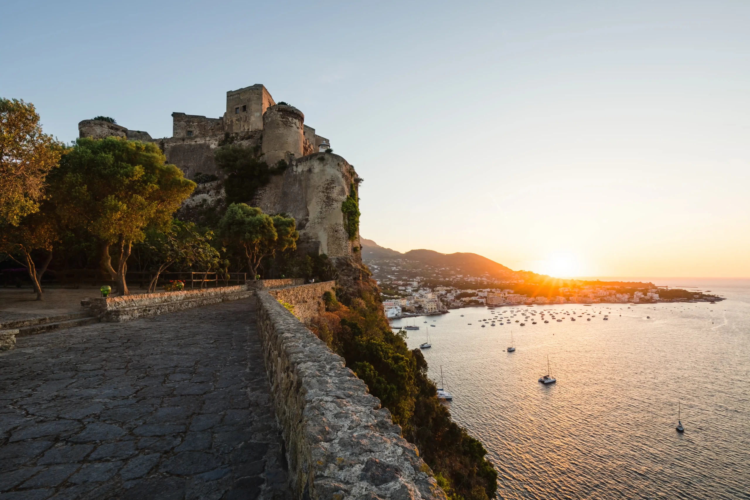 terrazzo-castello-aragonese-ischia-maschio