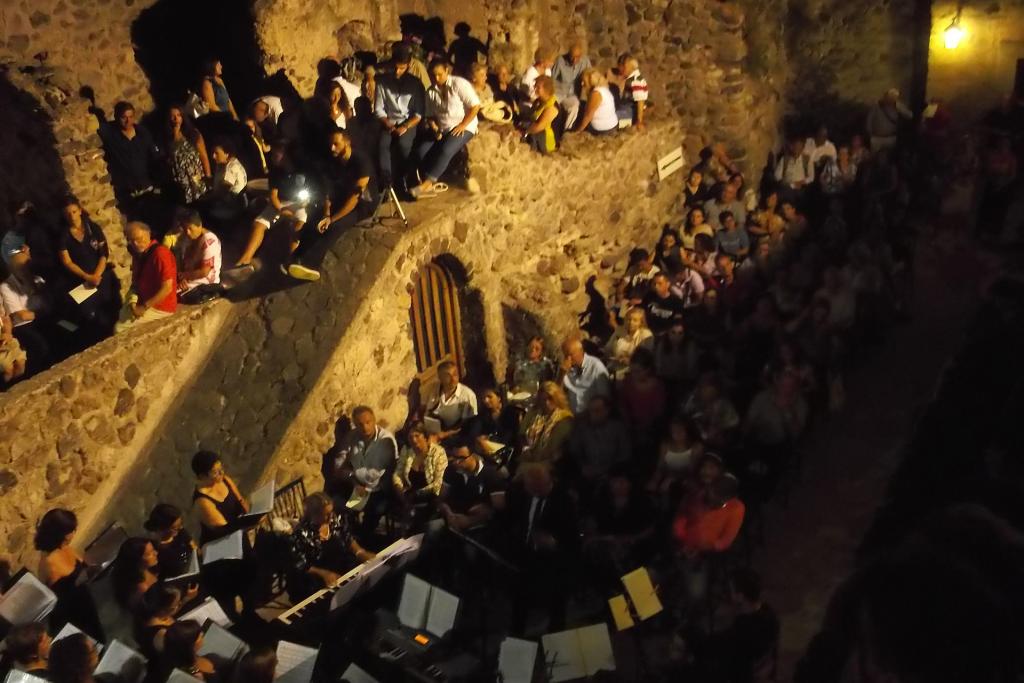 terrazzo-Castello-Aragonese-Ischia-Concerto-Corale-Buon-Pastore