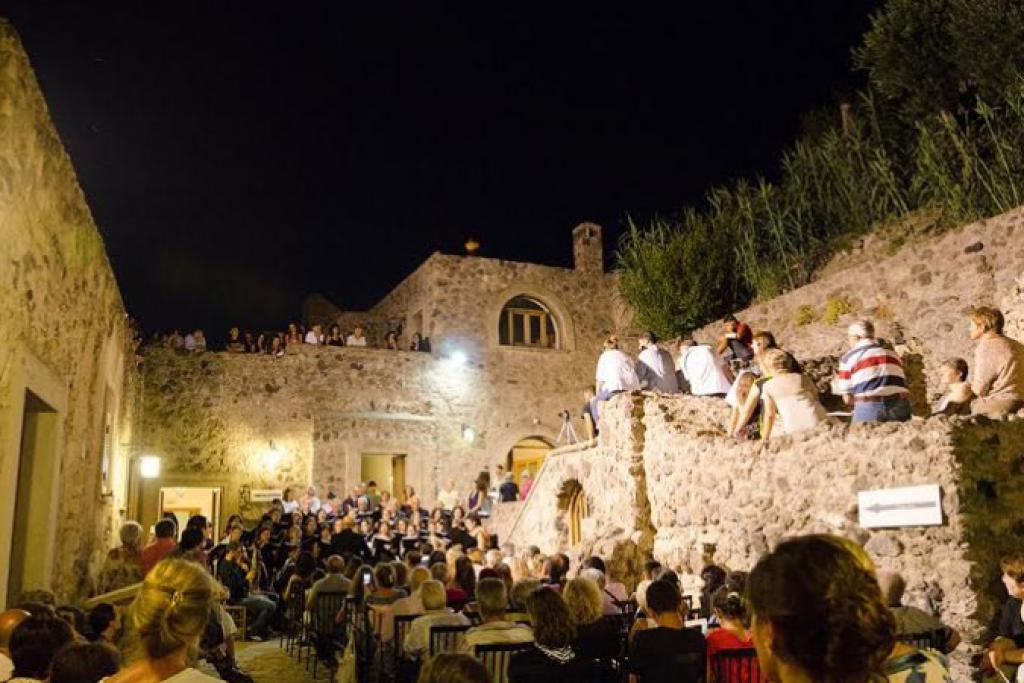 terrazzo-Castello-Aragonese-Ischia-Pleiadichorus