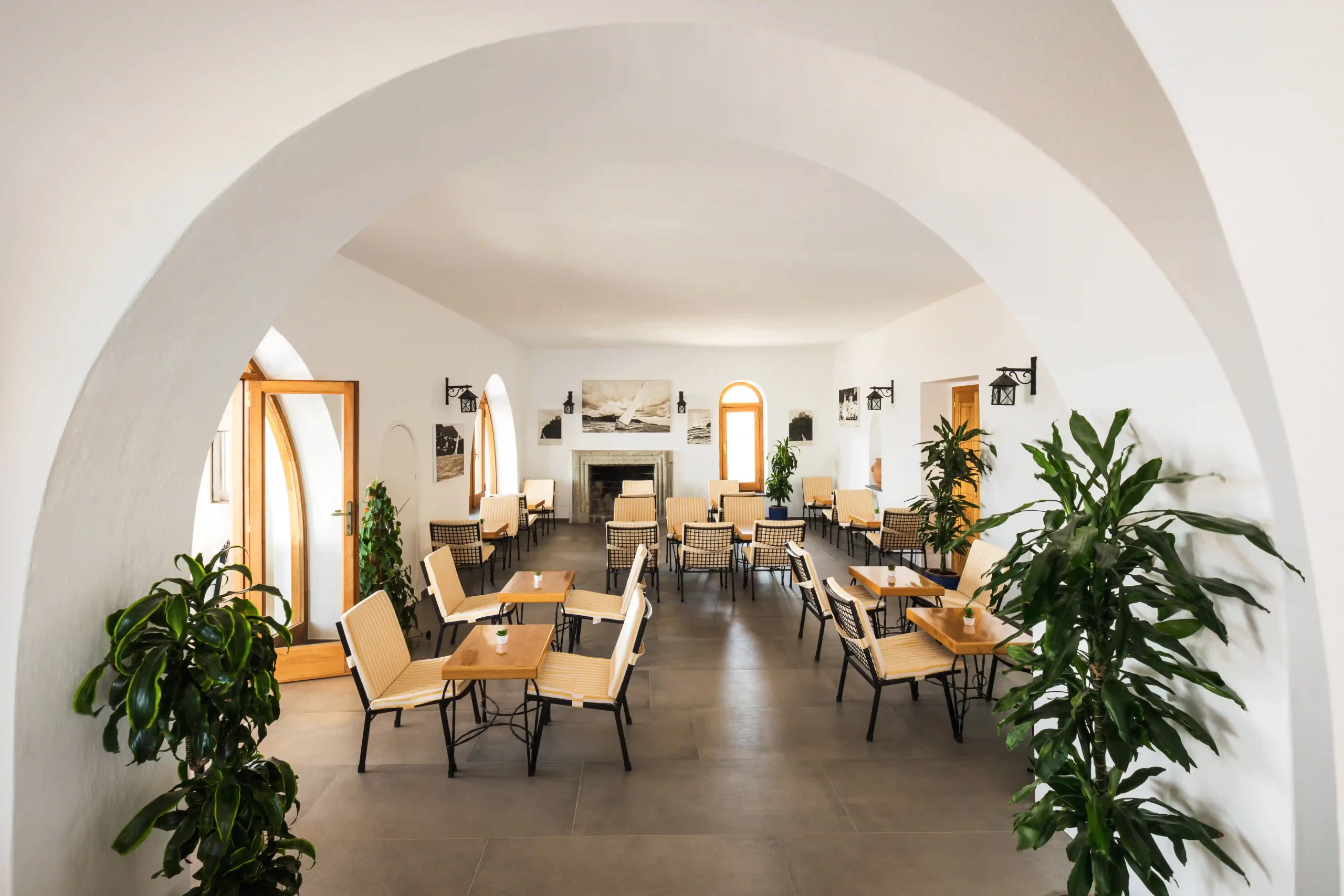 terrazzo-castello-aragonese-ischia-sala-interna